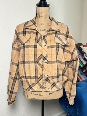 Beige Plaid Button-Front Women's Jacket